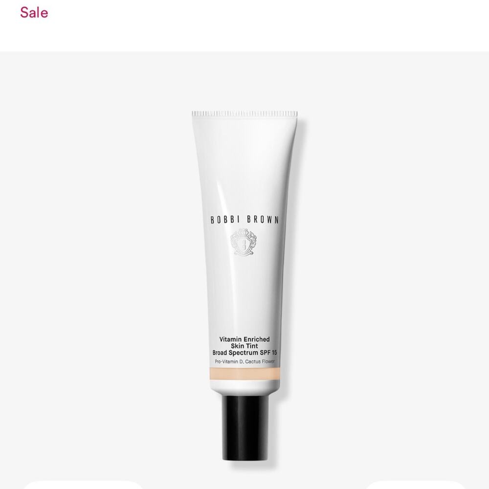 Bobbi Brown Vitamin Enriched Hydrating Skin Tint
SPF 15 - Light 2